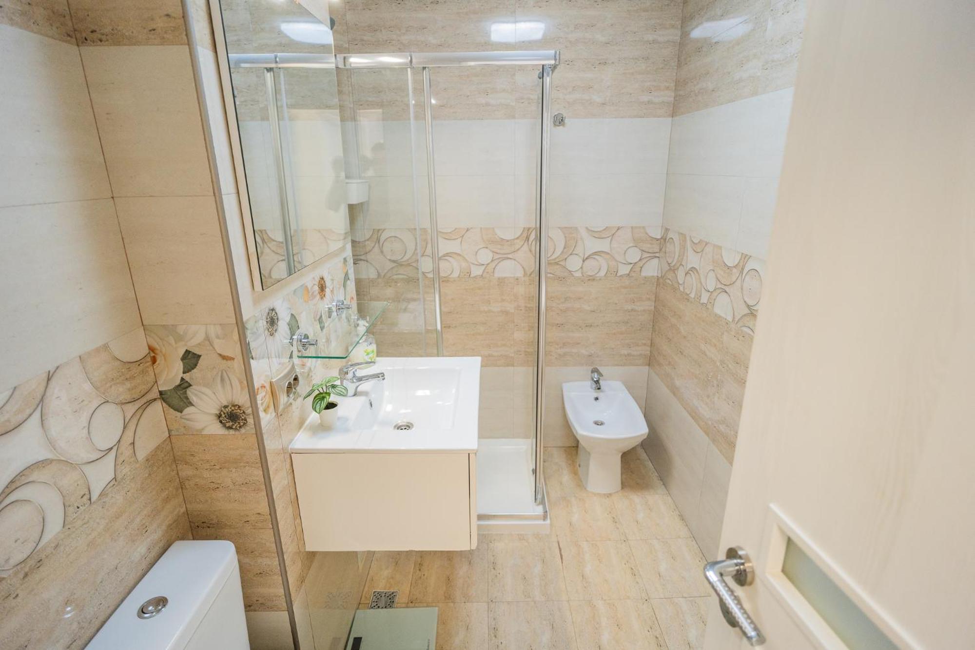 Luxury 2Br On Decebal Avenue Apartment Bucharest Exterior photo